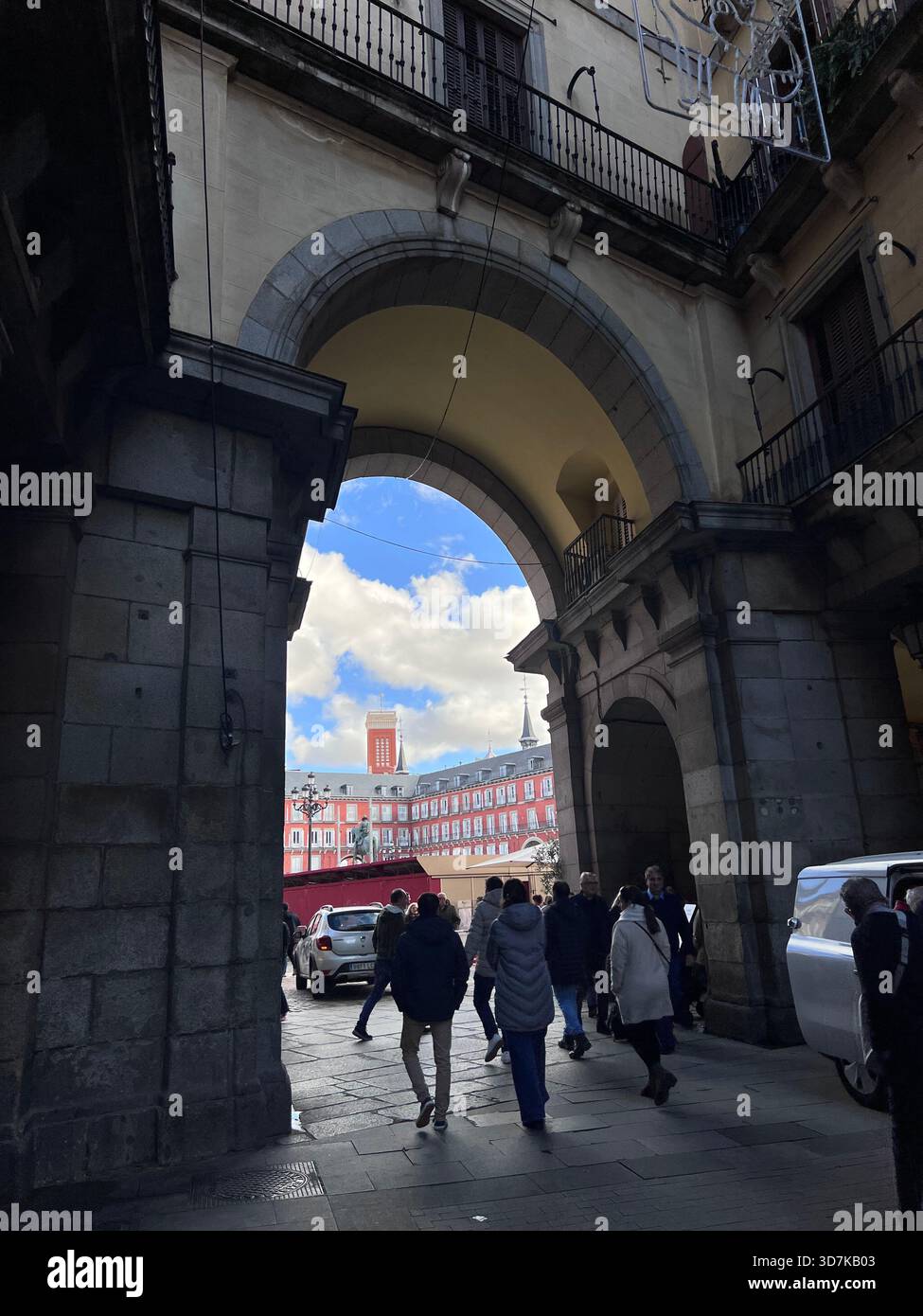 Plaza mayor madrid arcade hi-res stock photography and images - Alamy