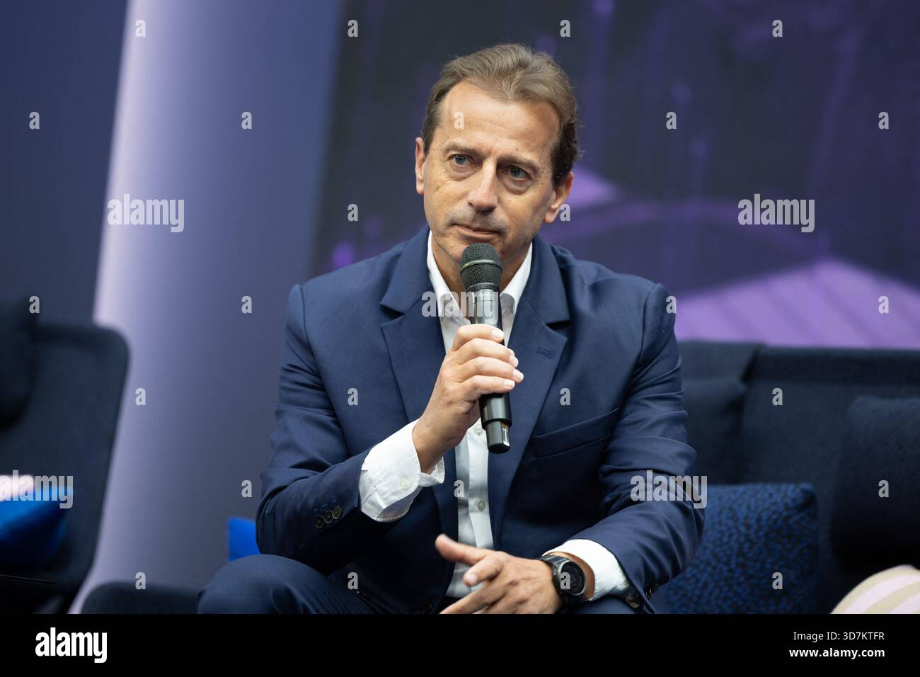 ceo-airbus-guillaume-faury-at-adopt-ai-international-summit-at-the