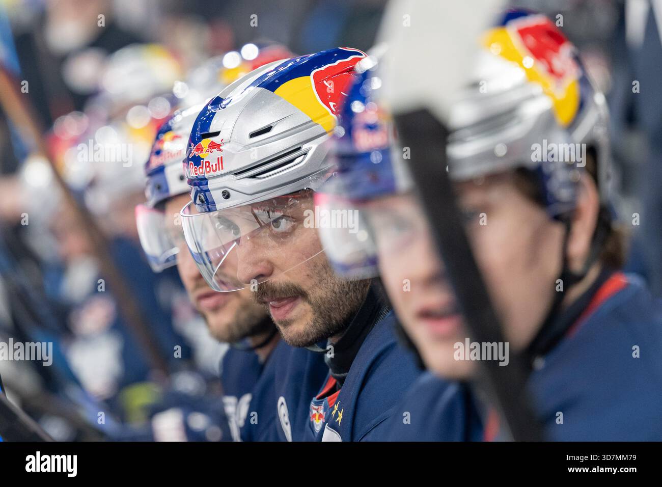Tobias Rieder (EHC Red Bull Munich, #8) on the bench / Portrait ...