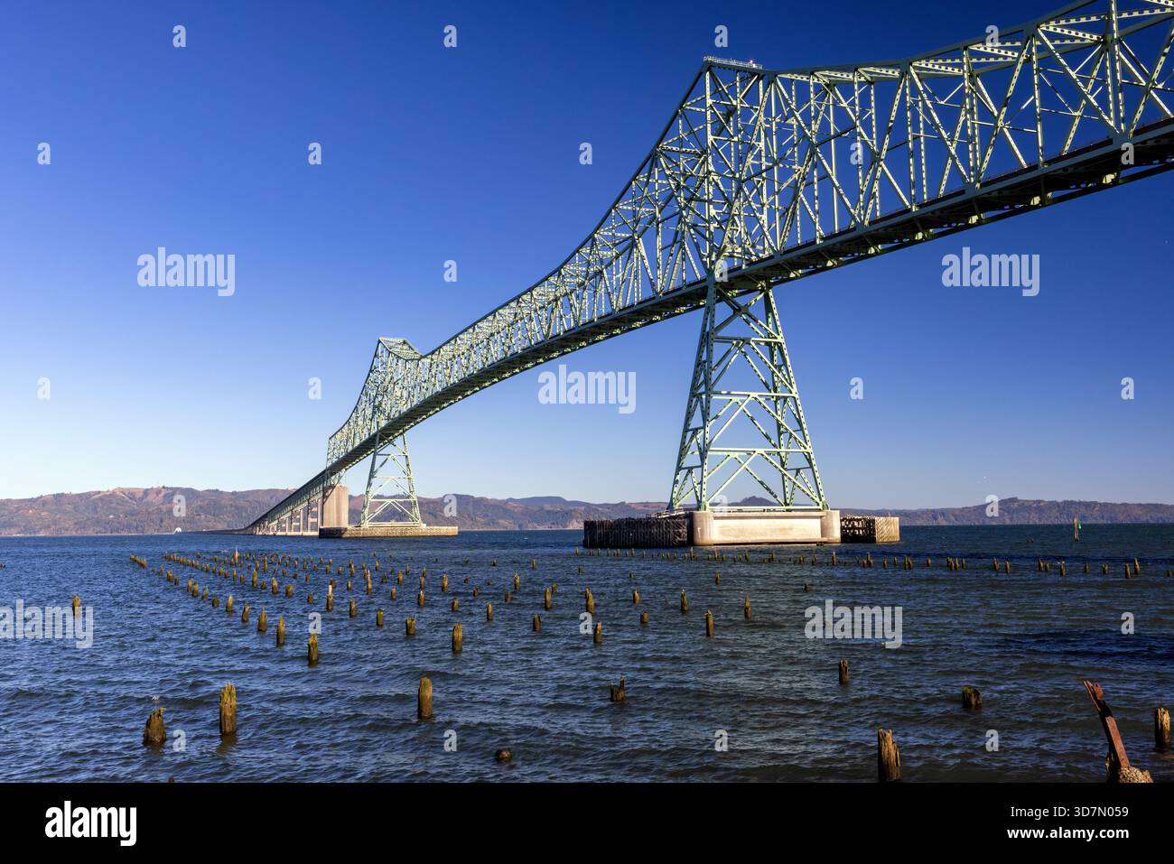 Astoria-Megler Bridge on the Columbia River - Astoria, Oregon, USA Stock Photo
