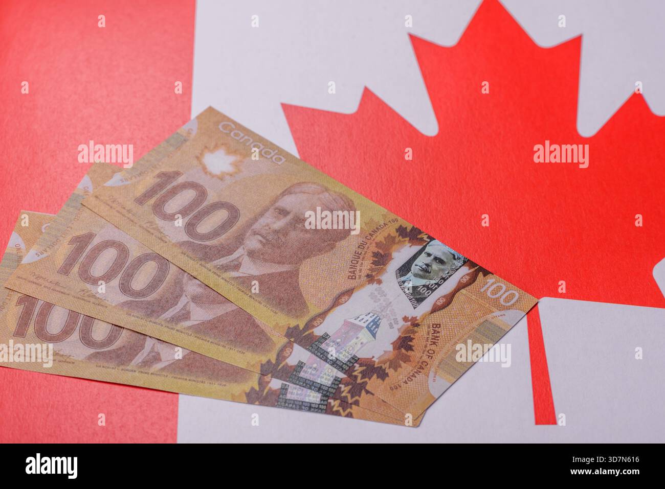 Currency of canada hi-res stock photography and images - Page 30 - Alamy