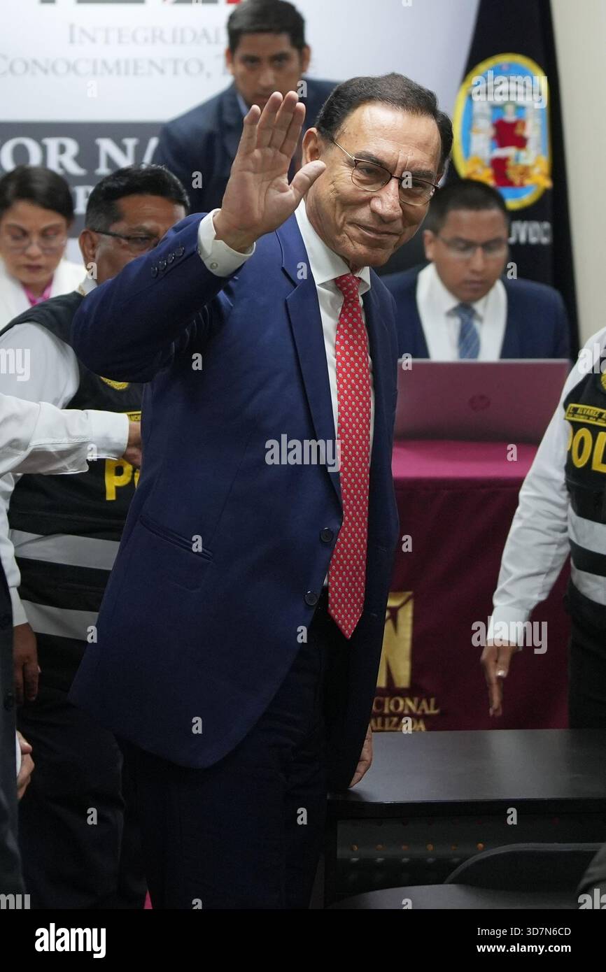 Peruvian Martin Former Peruvian President Martin Vizcarra waves as he leaves the ...