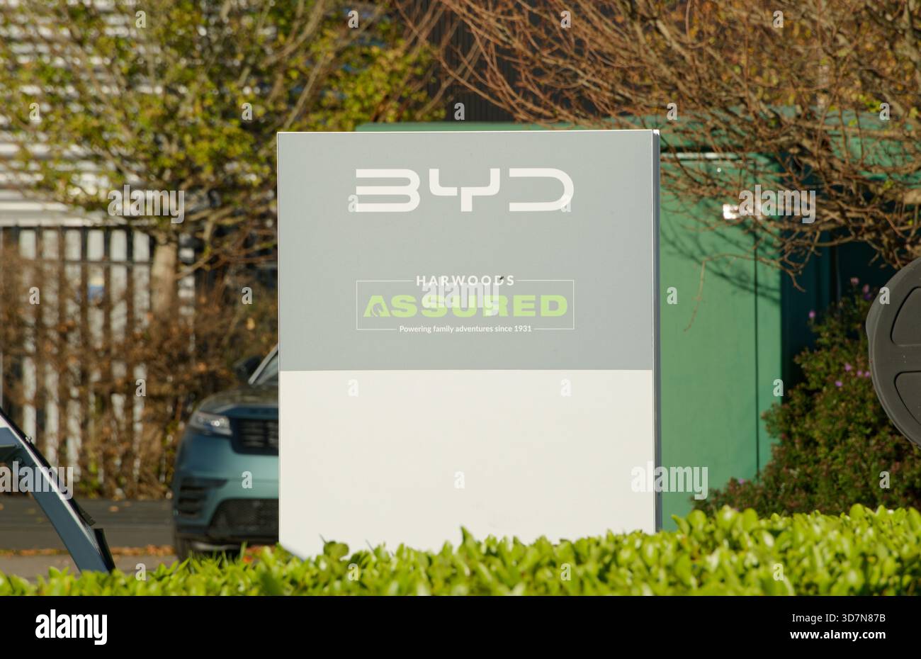 Suv business company logo hi-res stock photography and images - Alamy