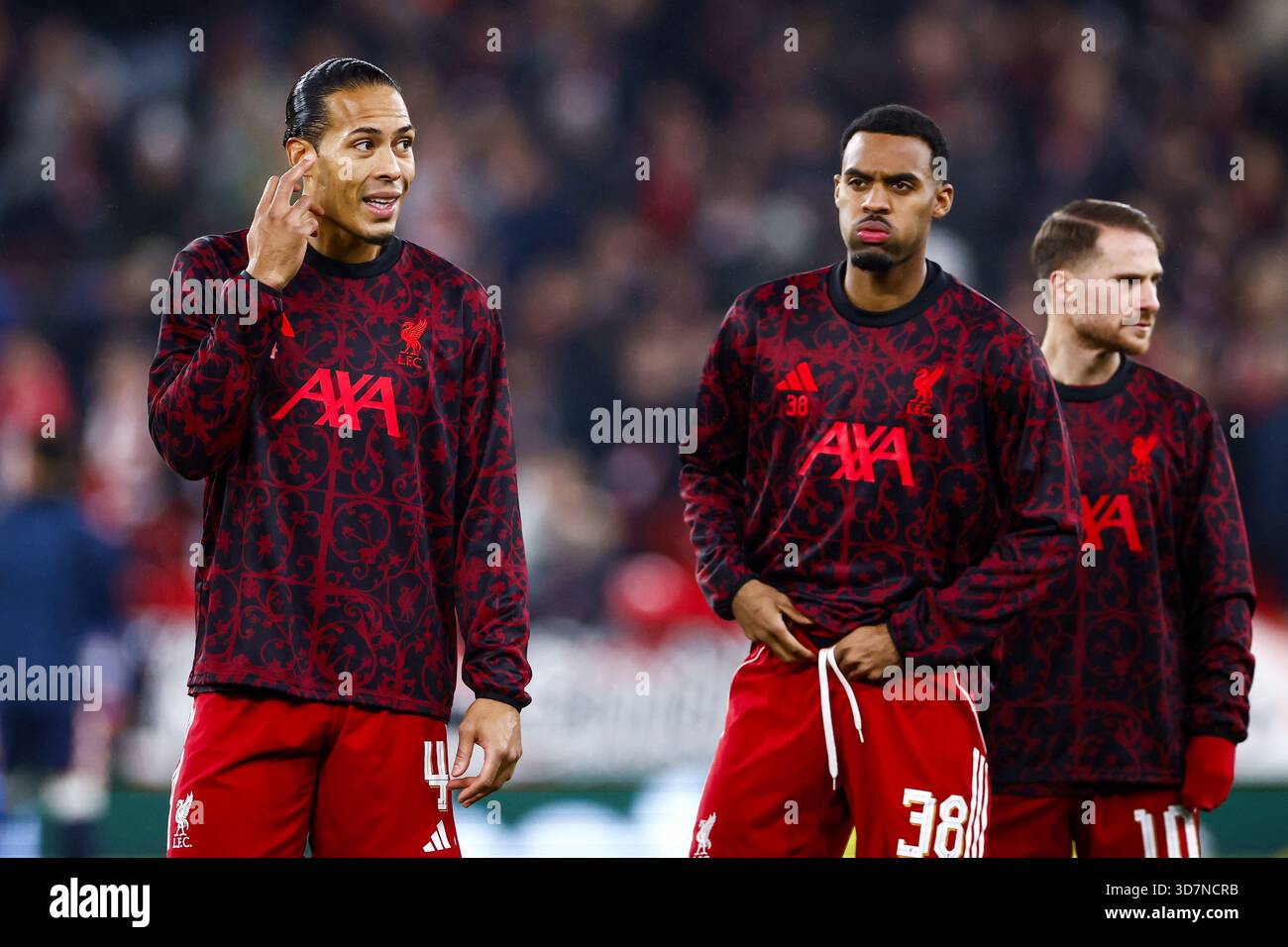 LIVERPOOL (lr) Virgil van Dijk of Liverpool FC, Ryan Gravenberch of
