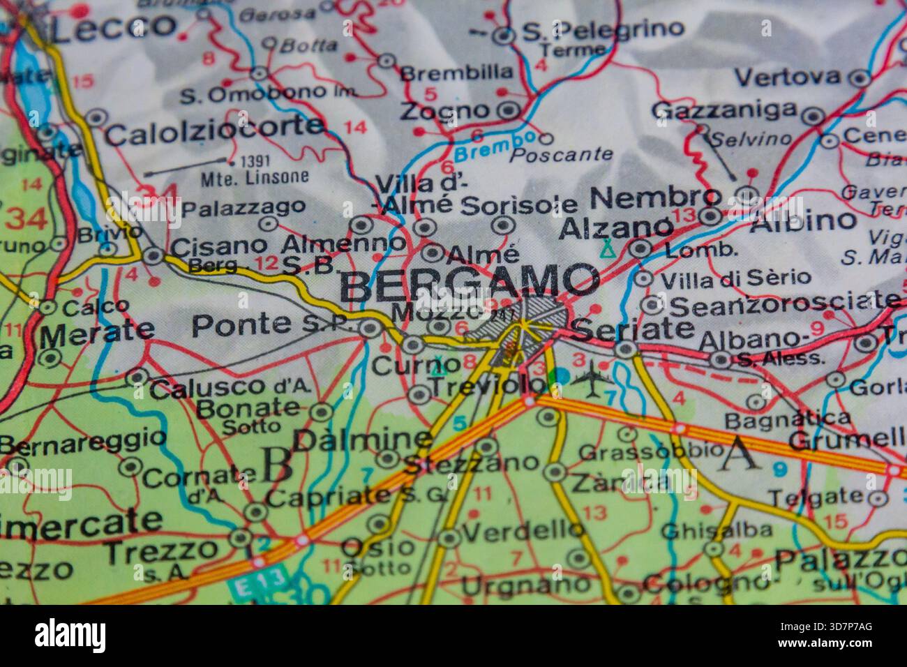 Bergamo on a map hi-res stock photography and images - Alamy, image size:1300x956