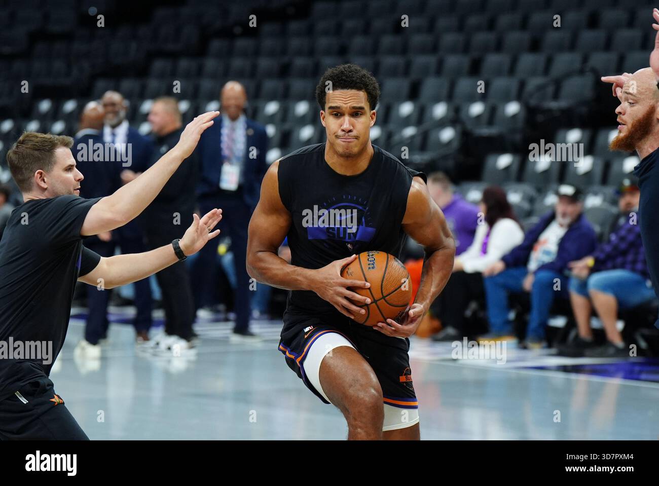 Phoenix Suns forward Oso Ighodaro warms up before an Emirates NBA Cup ...