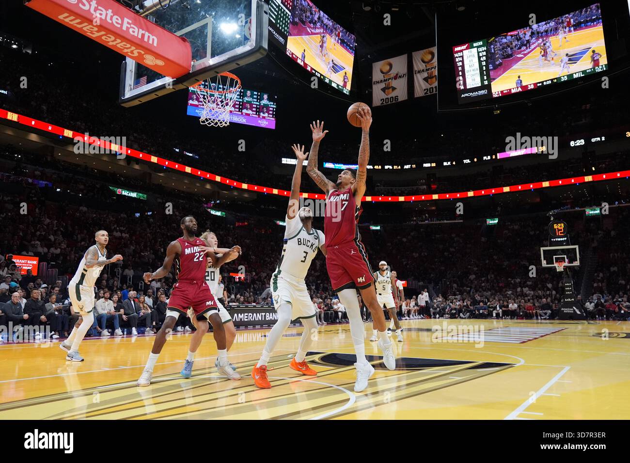 Bucks Dominate Rebounds 59-39 With New Twin Towers Lineup