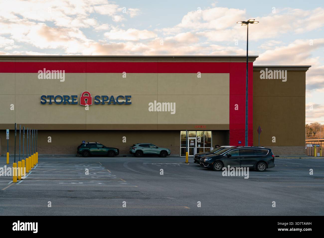 Syracuse, NY - Nov 22, 2025: Store Space Self Storage is a national ...