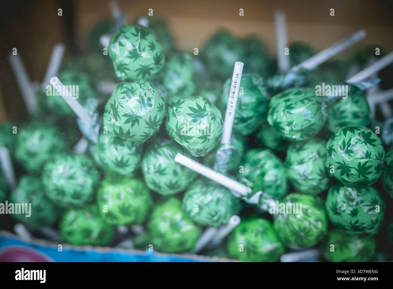 Cannabis candy hi-res stock photography and images - Alamy