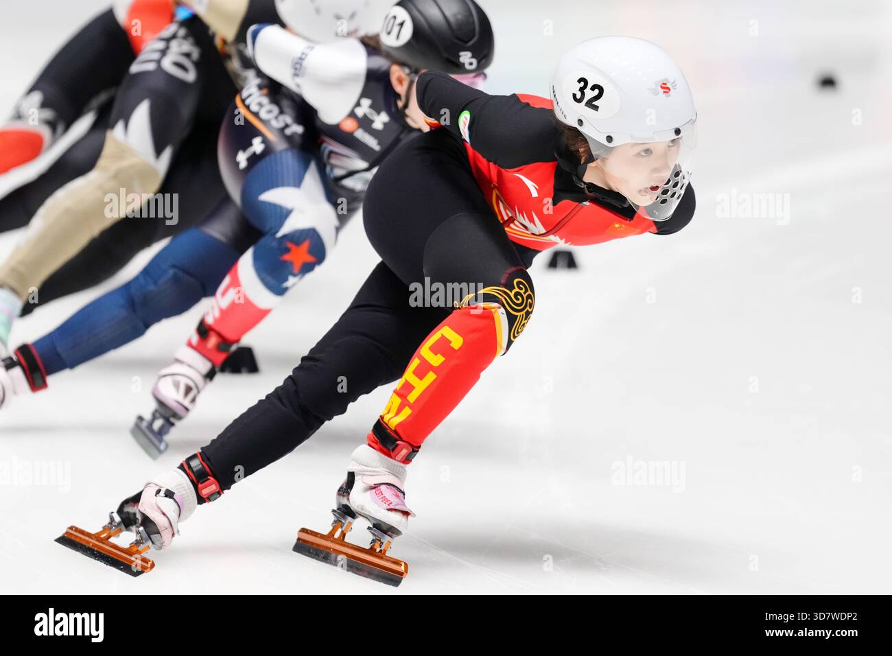 Jing Ru Yang DORDRECHT, NETHERLANDS - NOVEMBER 27: Jingru Yang of China during the ...