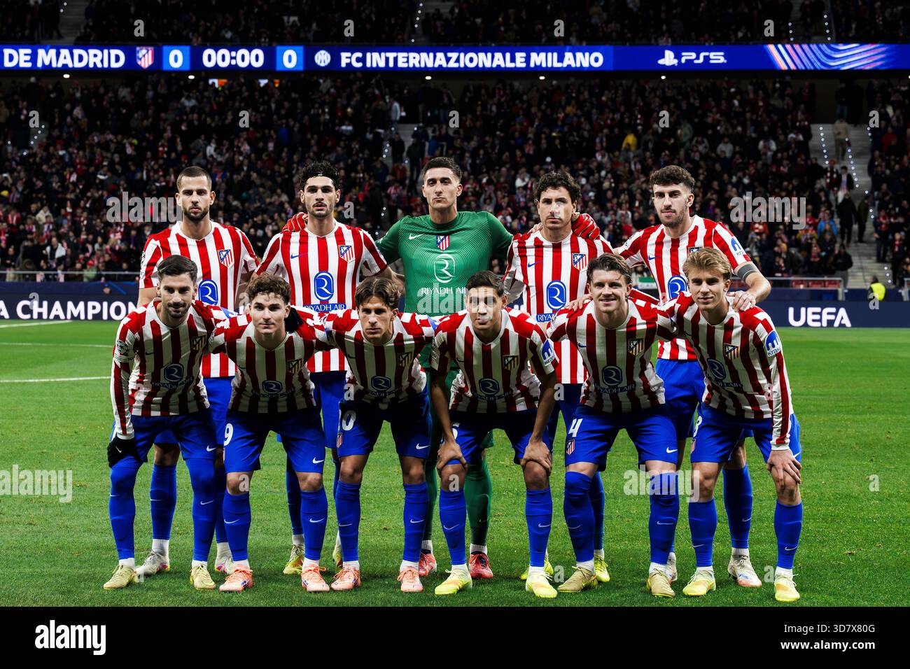 Plays of Club Atletico de Madrid pose for a team photo prior to the