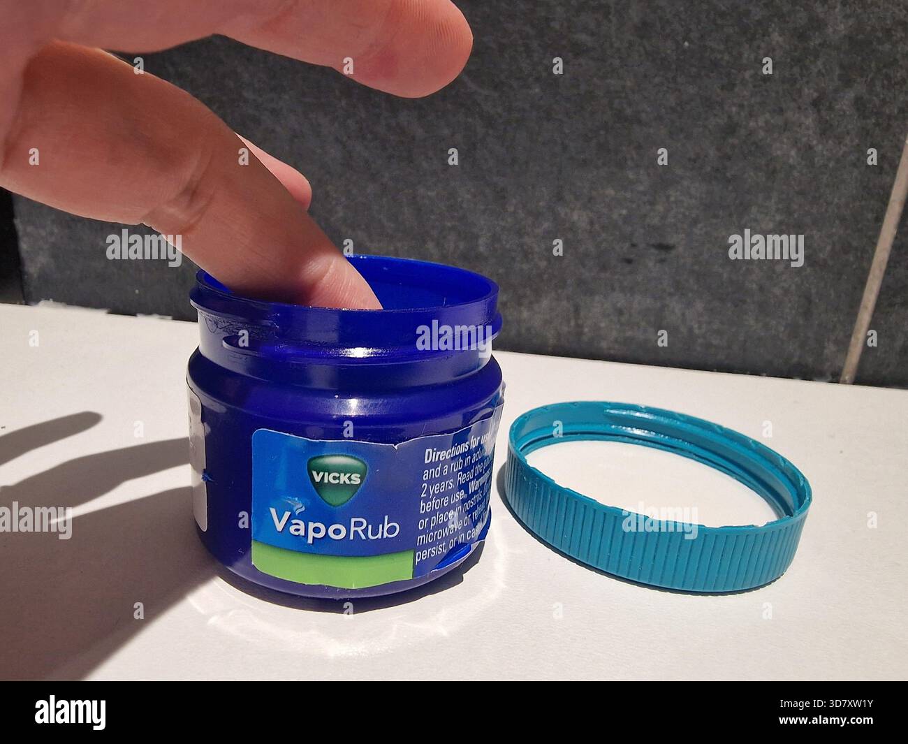 Vicks vapor rub hi-res stock photography and images - Alamy