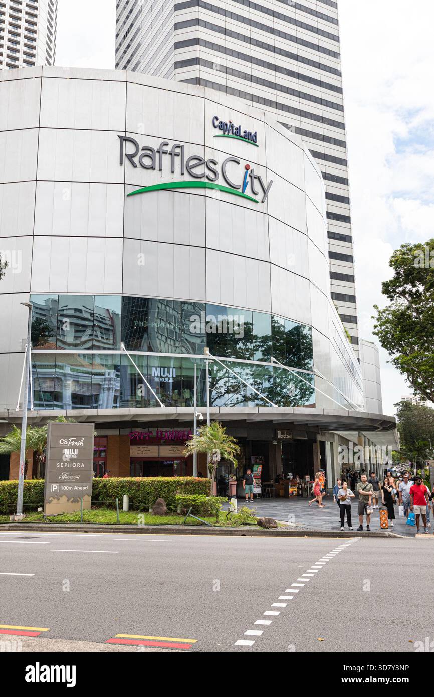 Land Raffles CapitaLand Raffles City, Singapore, Southeast Asia Stock Photo - Alamy