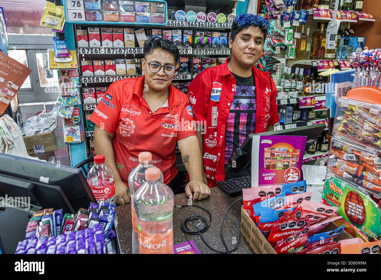 Circle k hi-res stock photography and images