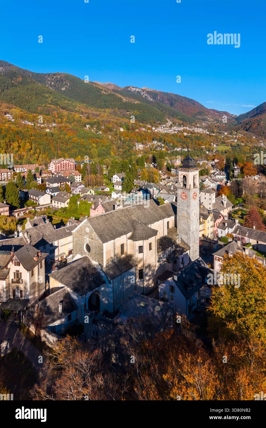 Aerial view of the town of Santa Maria Maggiore in the autumnal colors of foliage. Valle Vigezzo, val d'Ossola, Verbano Cusio Ossola, Piedmont, Italy. Stock Photo