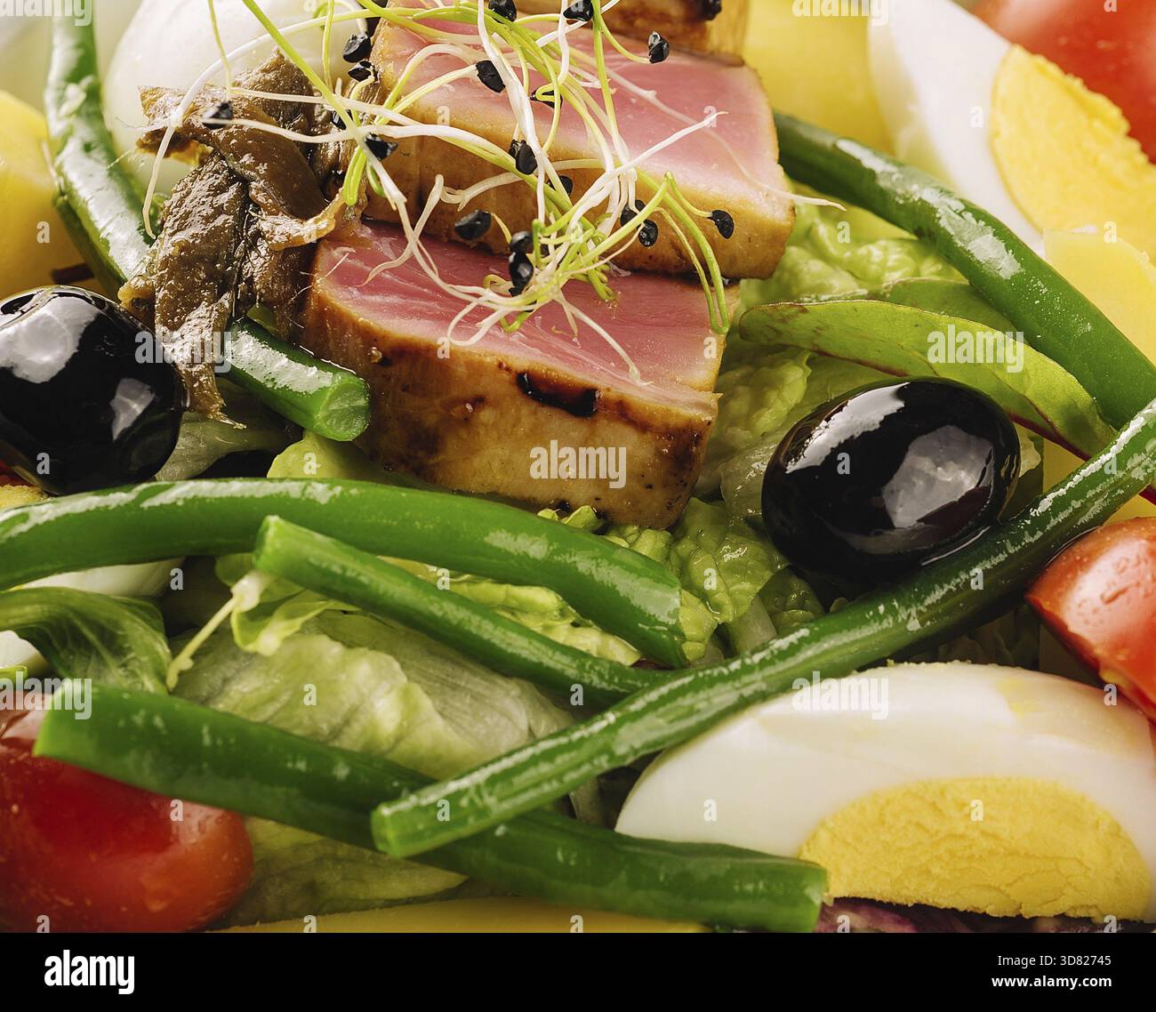 Food, Nicoise salad with tuma and tomato Stock Photo