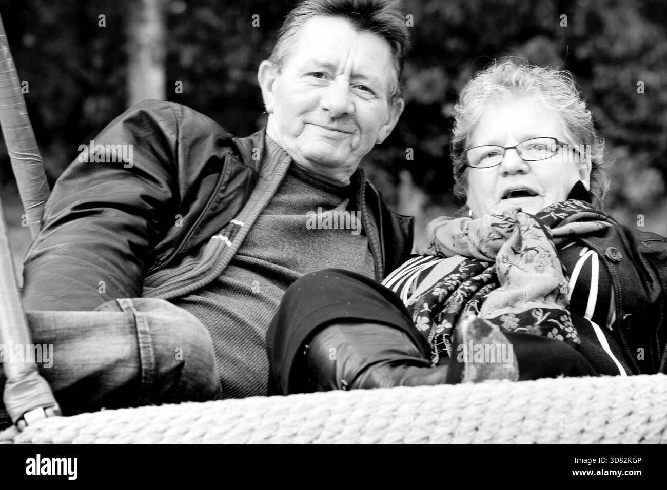 Swing old couple Black and White Stock Photos & Images - Alamy