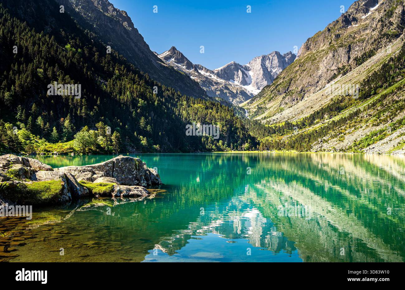 Lac De Gaube, French Pyrenees, France Stock Photo