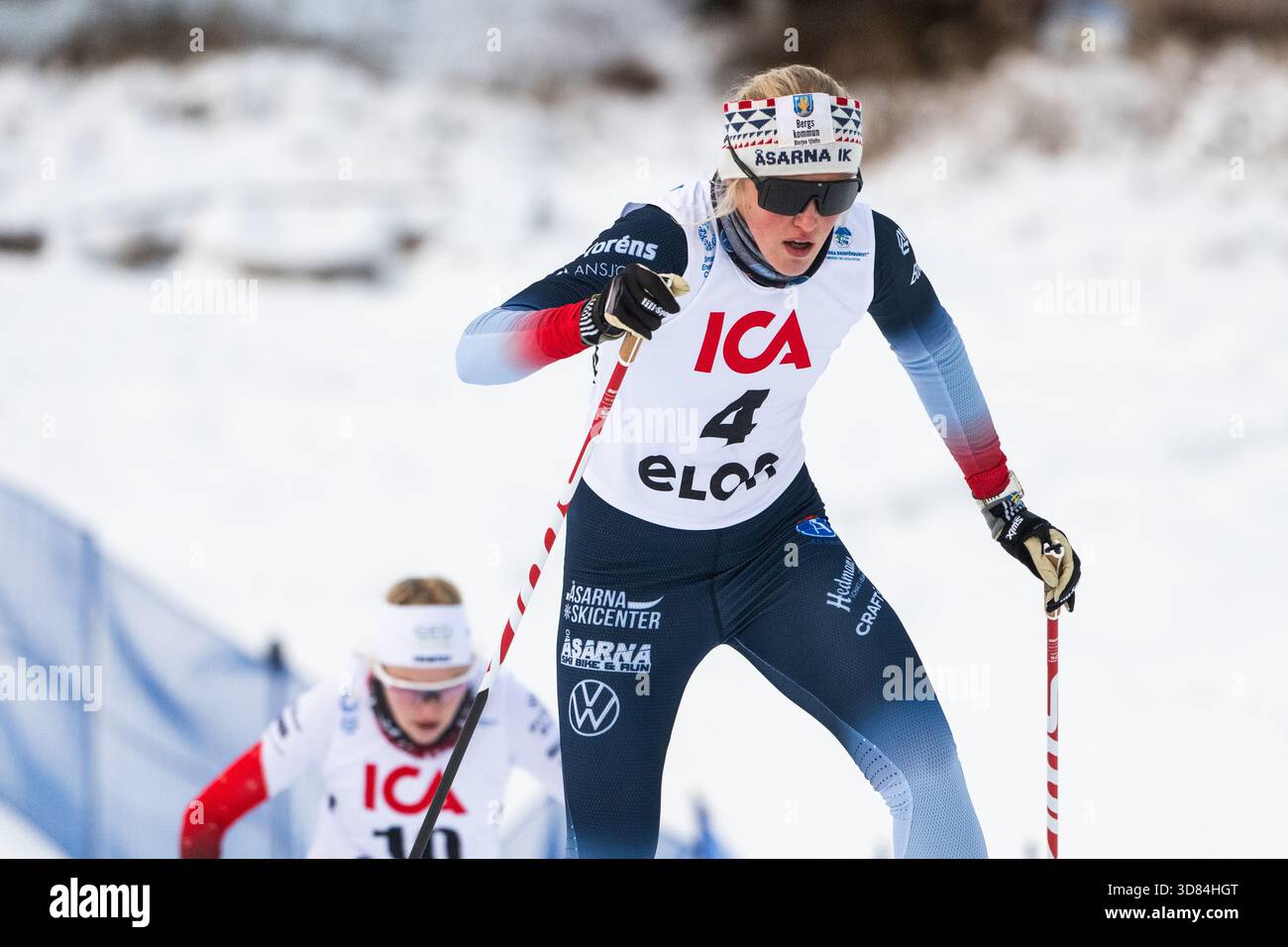 Ingrid Hallquist Retires from Cross-Country Skiing to Join Moderaterna Ingrid Hallquist Retires from Cross-Country Skiing to Join Moderaterna