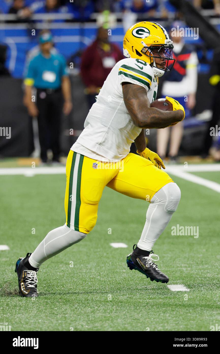 Jacobs Running Back Green Bay Packers running back Josh Jacobs (8) rushes against the ...