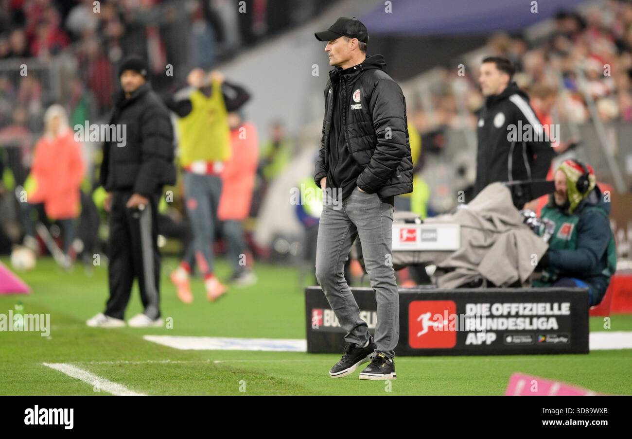 Trainer [coach] Alexander Blessin (St. Pauli) Munich, November 29, 2025 ...