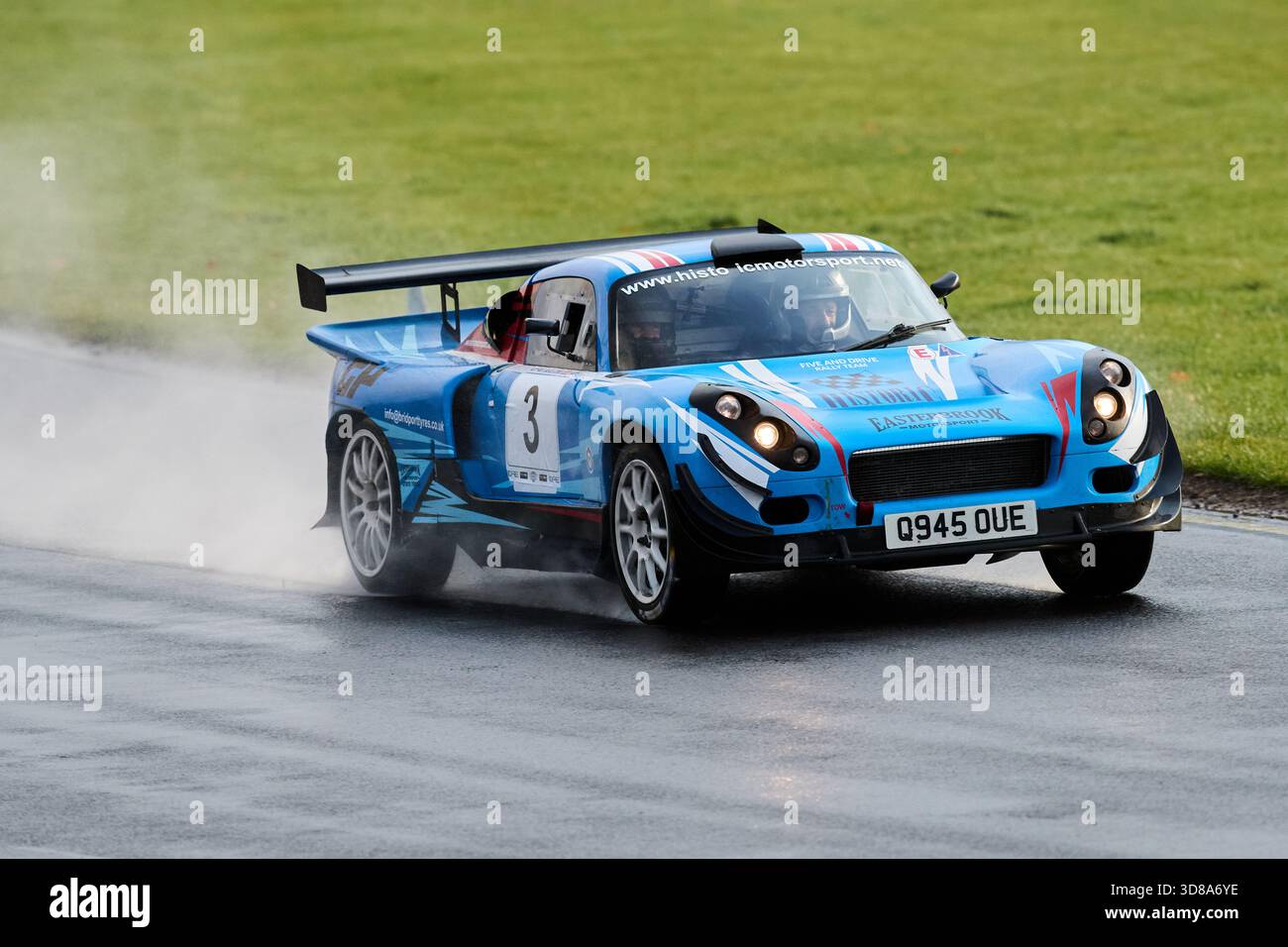 Castle Combe Race Circuit, England, 29th Nov 2025, Tom Todd and Dan ...
