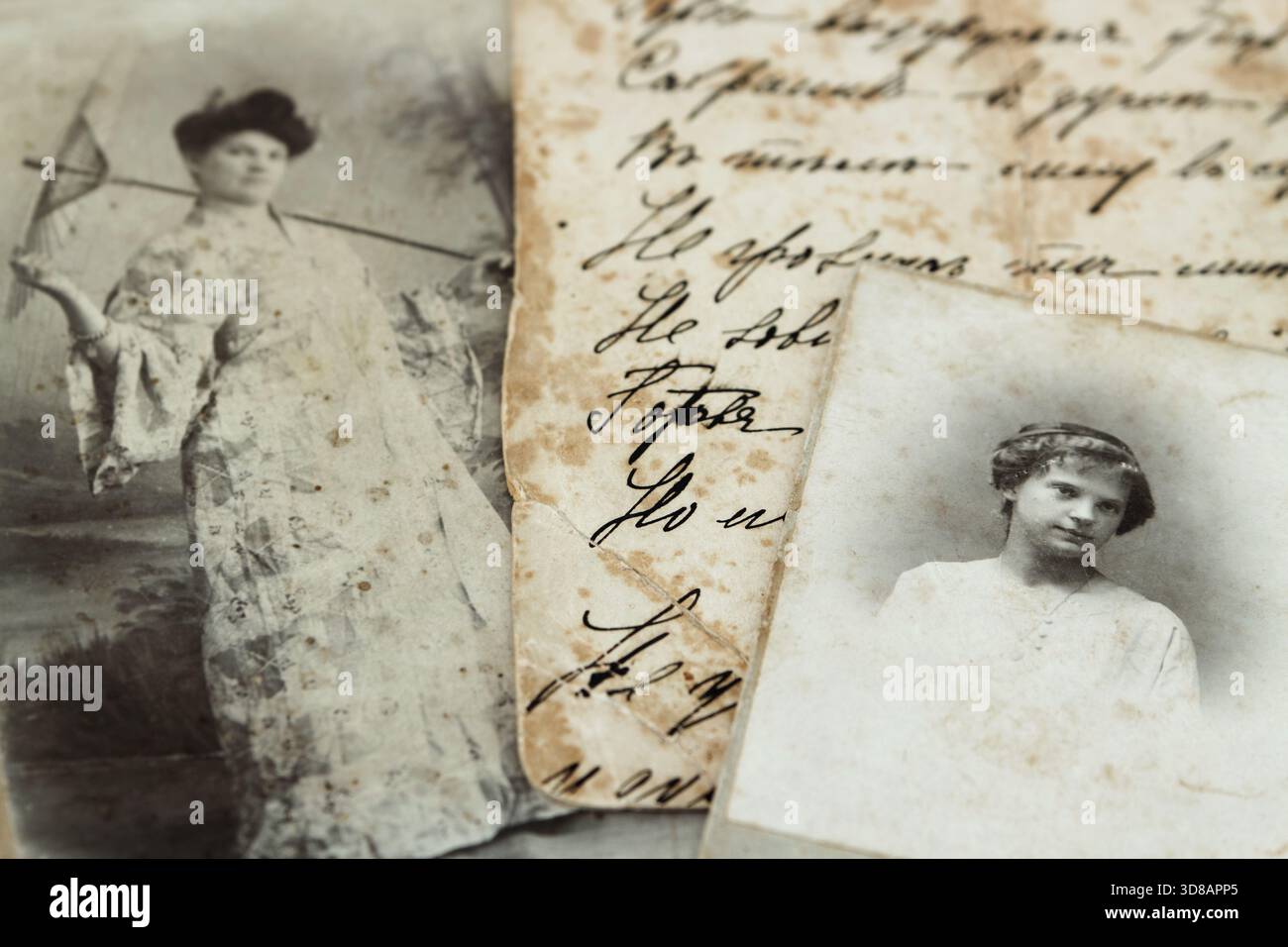 1910s portraits hi-res stock photography and images - Alamy