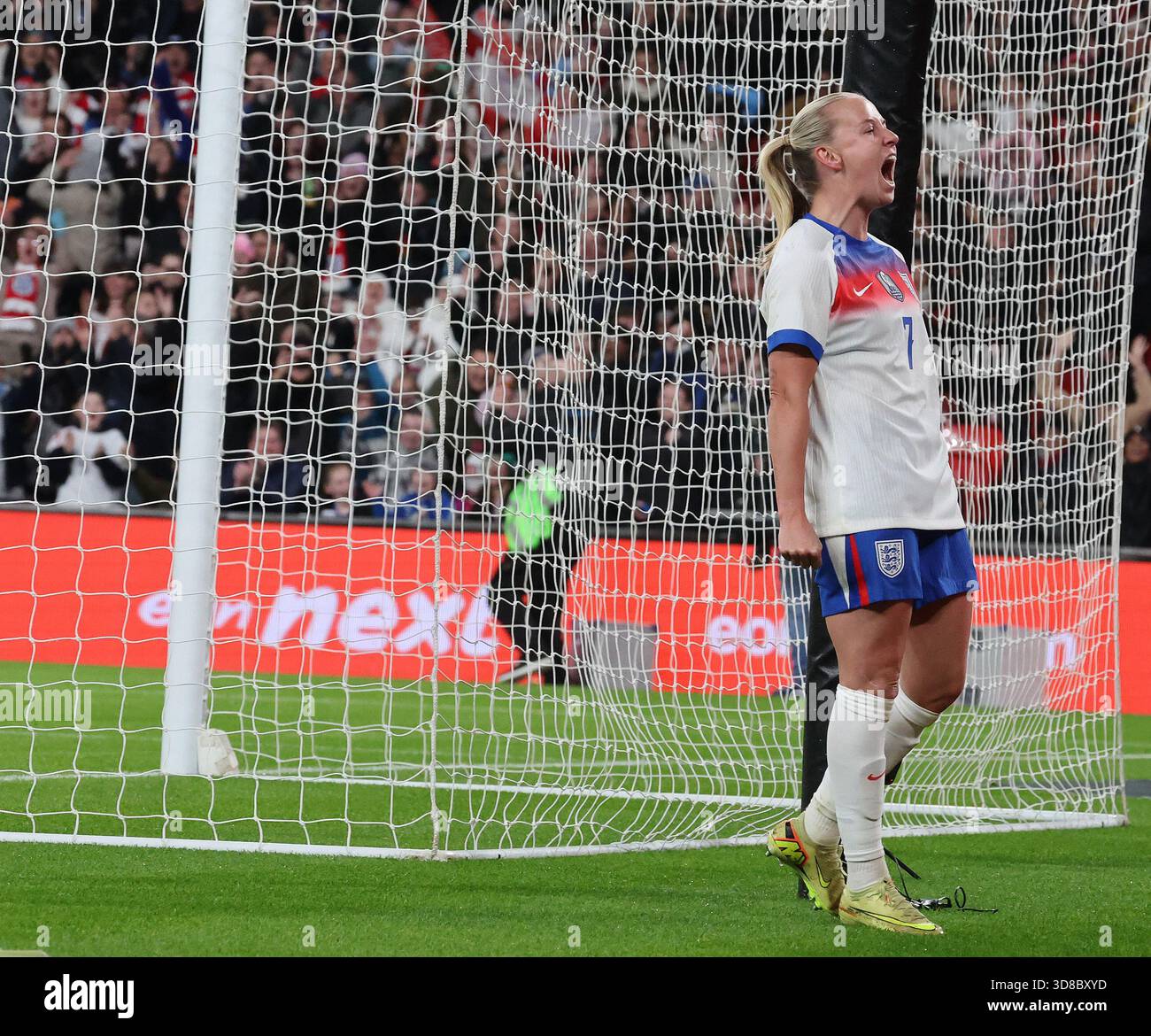beth-mead-arsenal-of-england-women-celebrates-her-goal-during