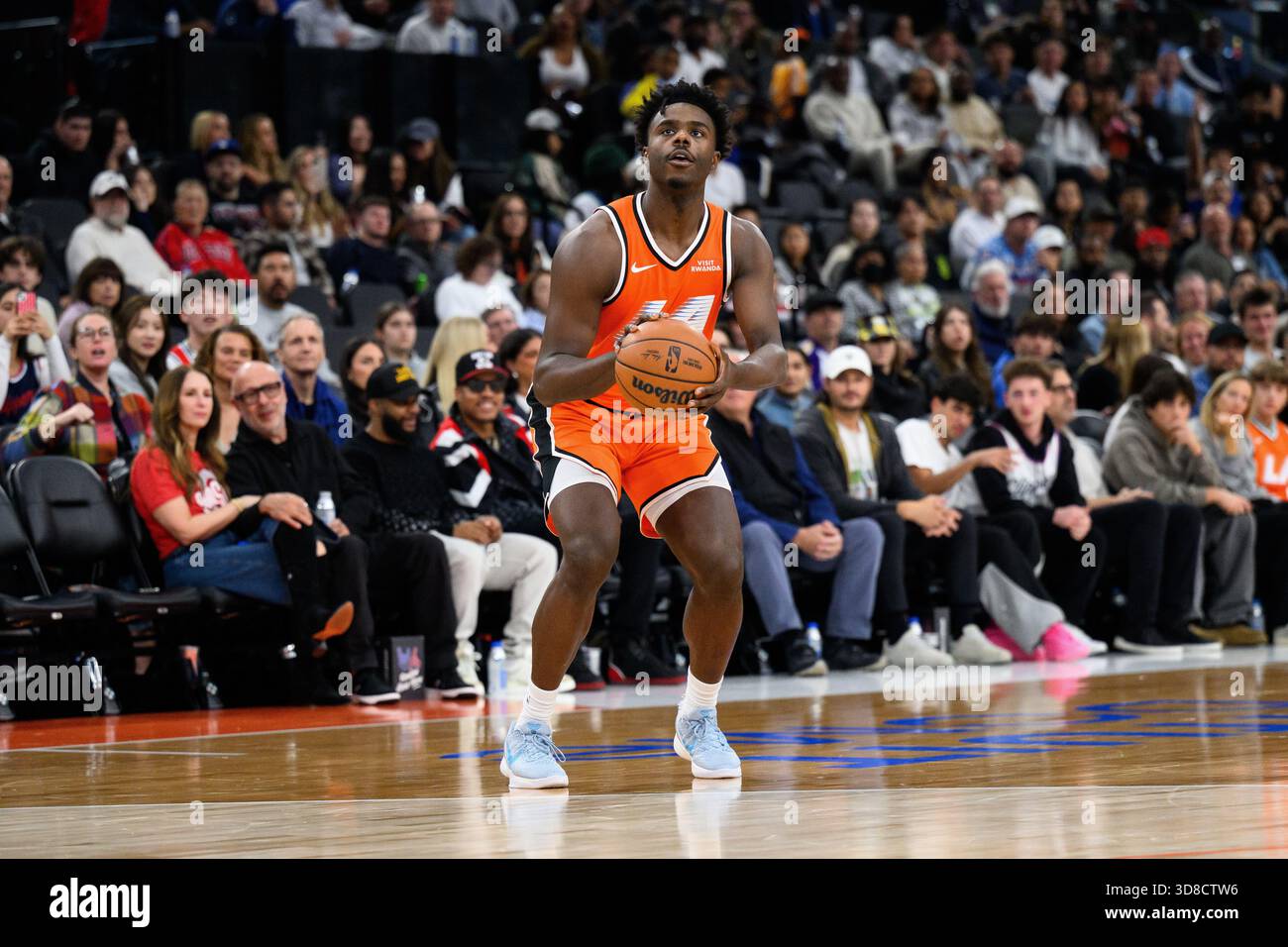 Los Angeles Clippers guard Kobe Brown looks to shoot during the second