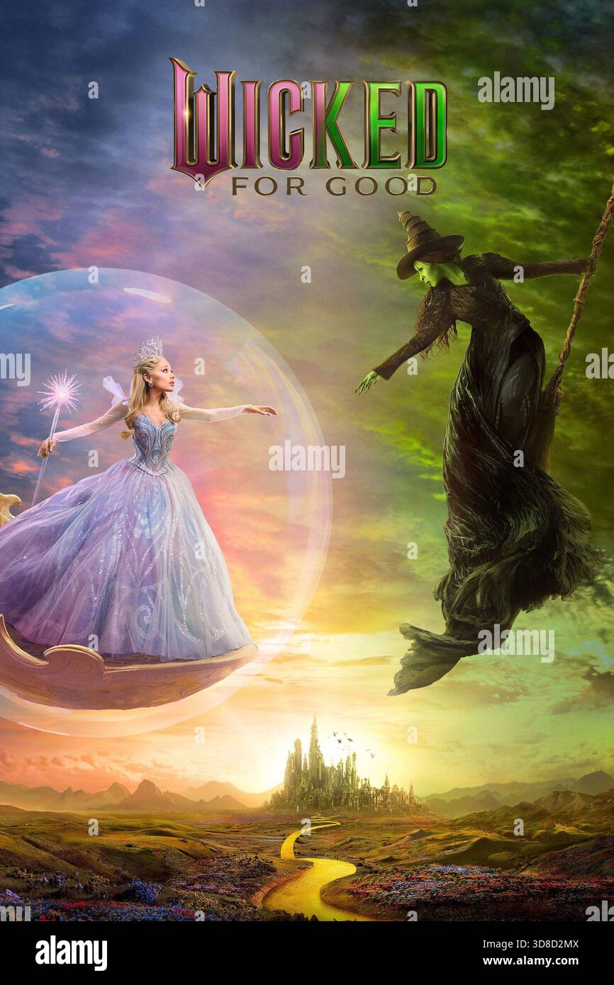 【アメリカ限定品】Wicked 公式写真集　ポスター付き　期間限定 Wicked poster universal pictures hi-res stock photography and