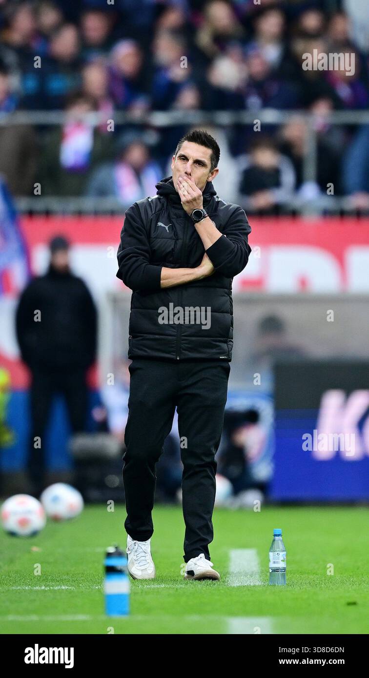 Trainer [coach] Marcel Rapp (Kiel) Kiel, November 29, 2025, Soccer, 2 ...
