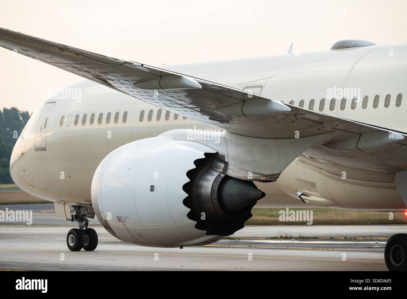 Rear mounted engine aircraft hi-res stock photography and images - Alamy