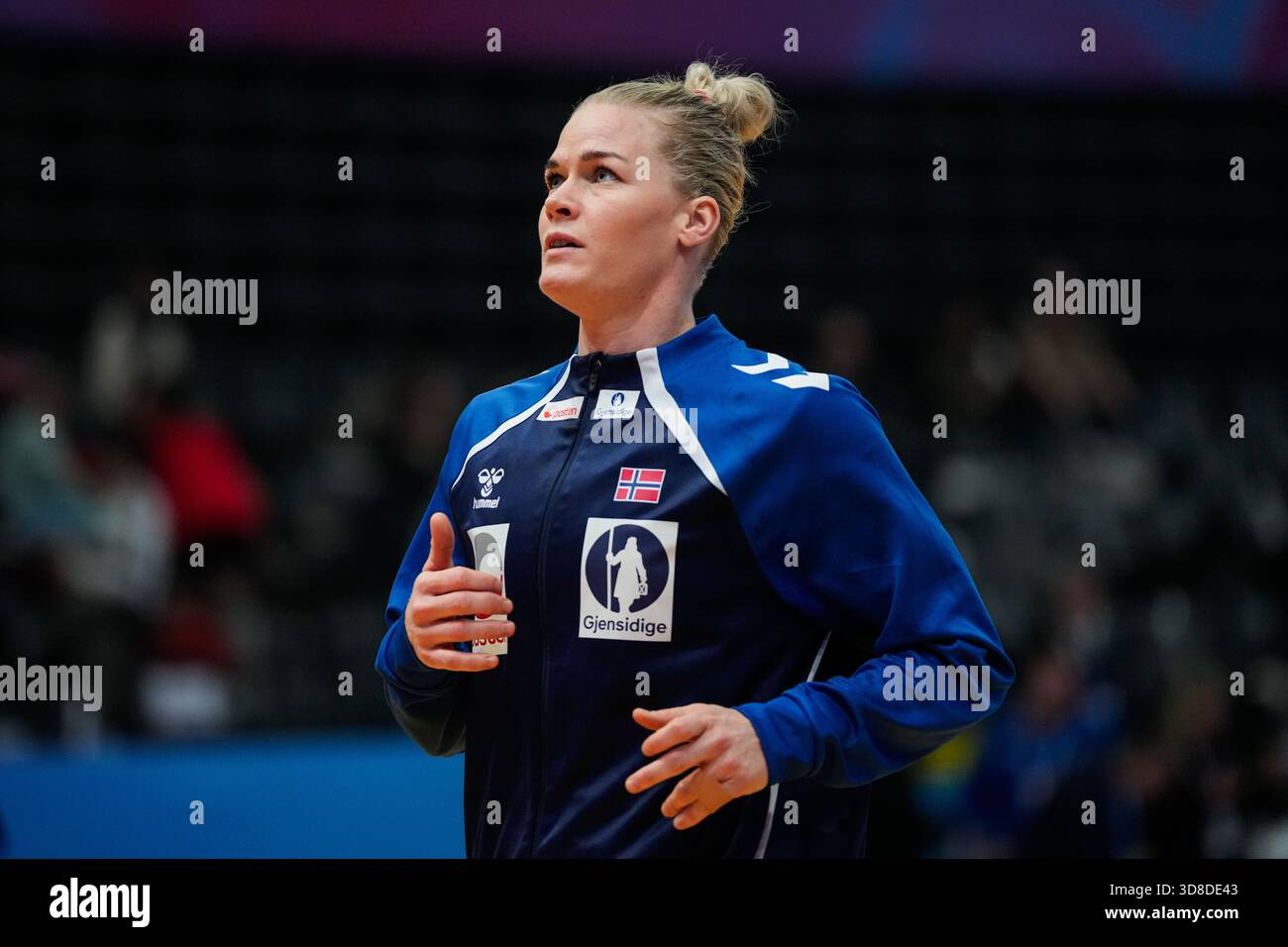 Trier, Germany 20251127. Norway's Veronica Kristiansen before the group ...