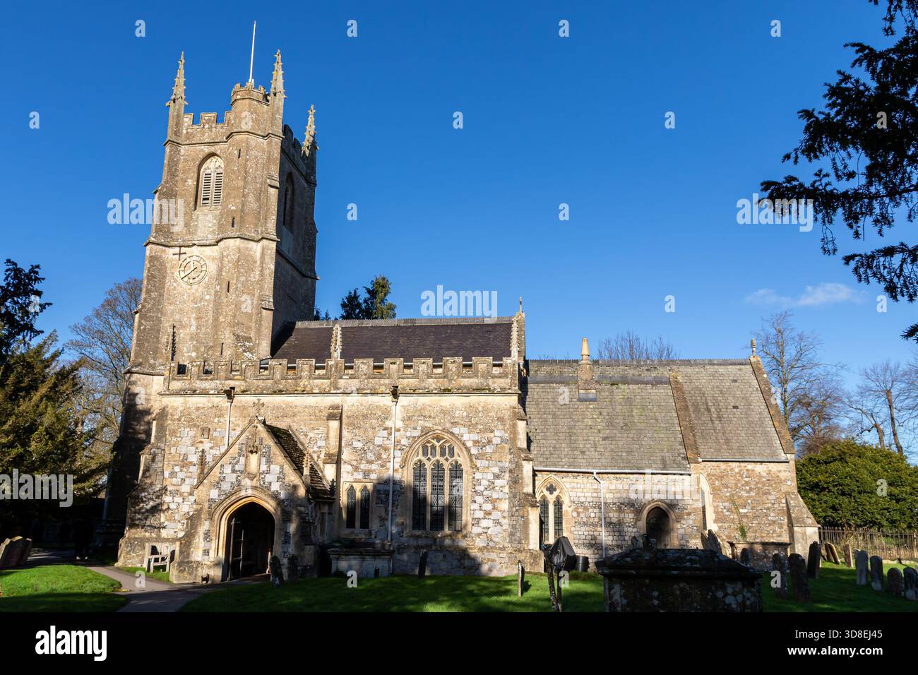 English church glass tower hi-res stock photography and images - Alamy