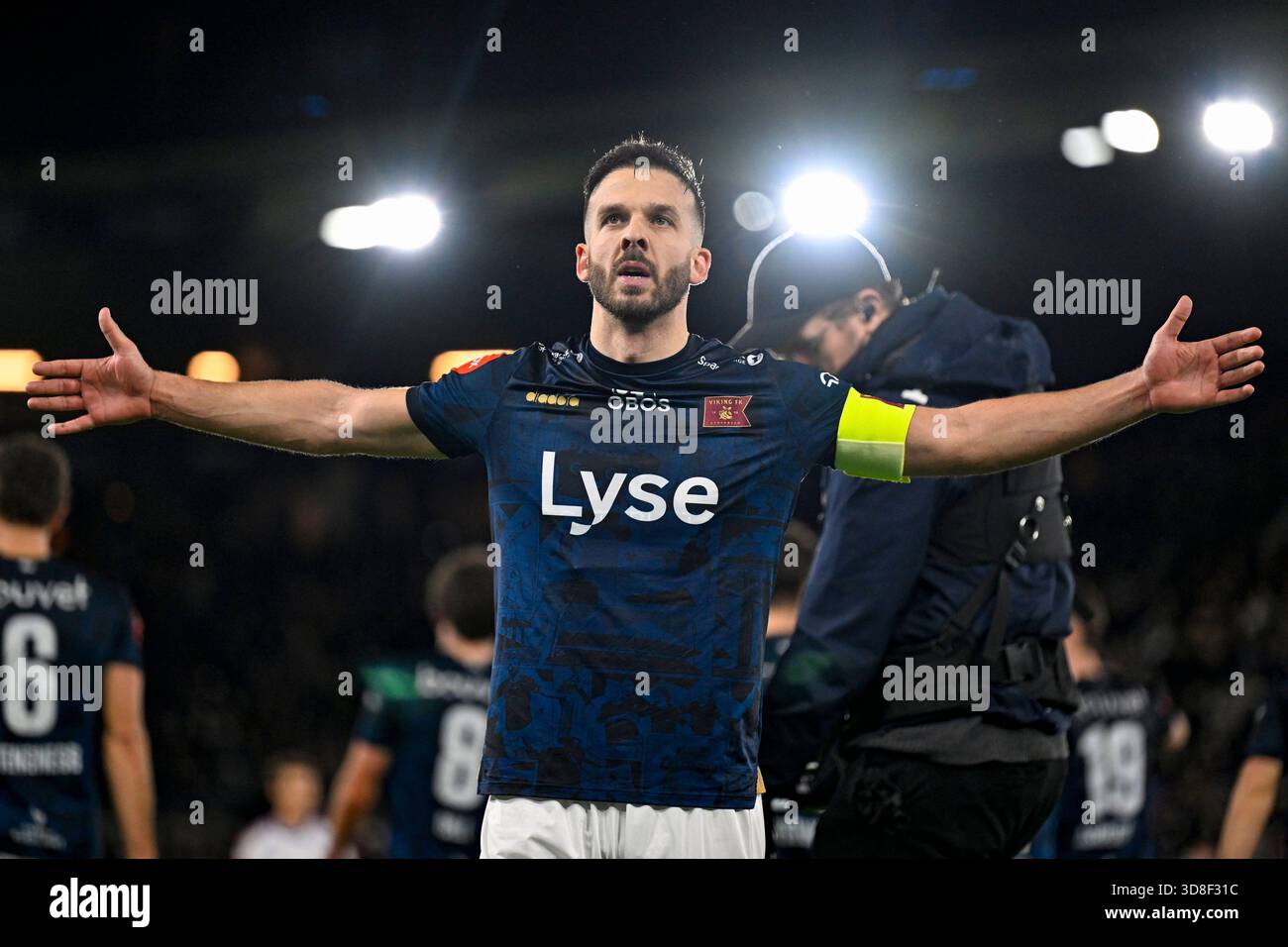 Stavanger 20251130 Vikings Zlatko Tripic Celebrates 3 0 During The stavanger-20251130-vikings-zlatko-tripic-celebrates-3-0-during-the
