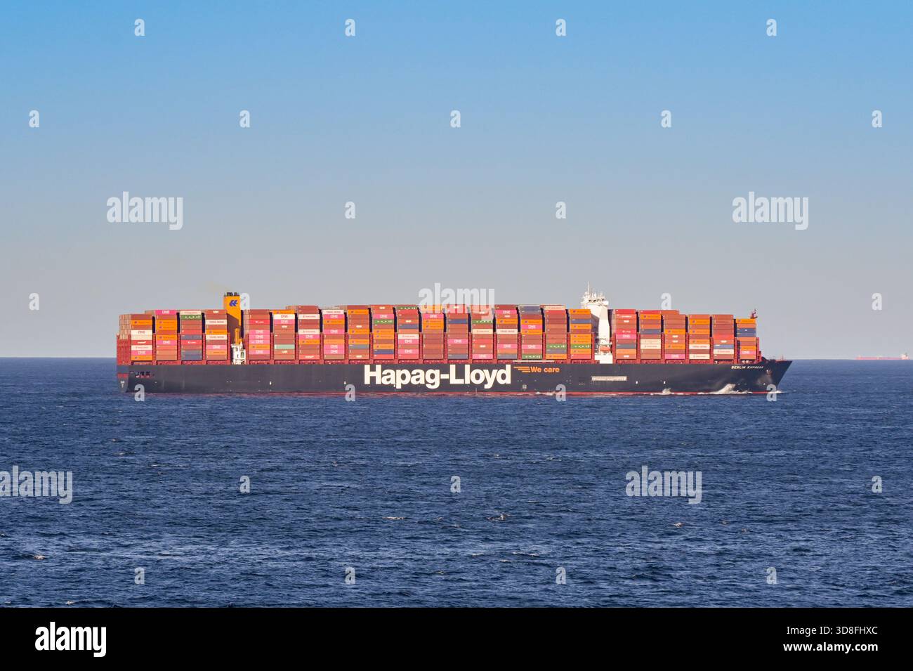 January Ship Atlantic Ocean - 15 January 2025: Container ship Berlin Express, which ...