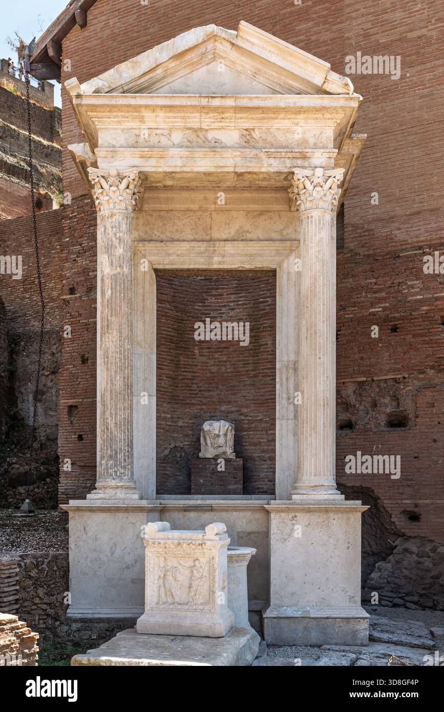 Italy - Rome - Spring of Juturna - Ancient Roman sacred spring shrine ...