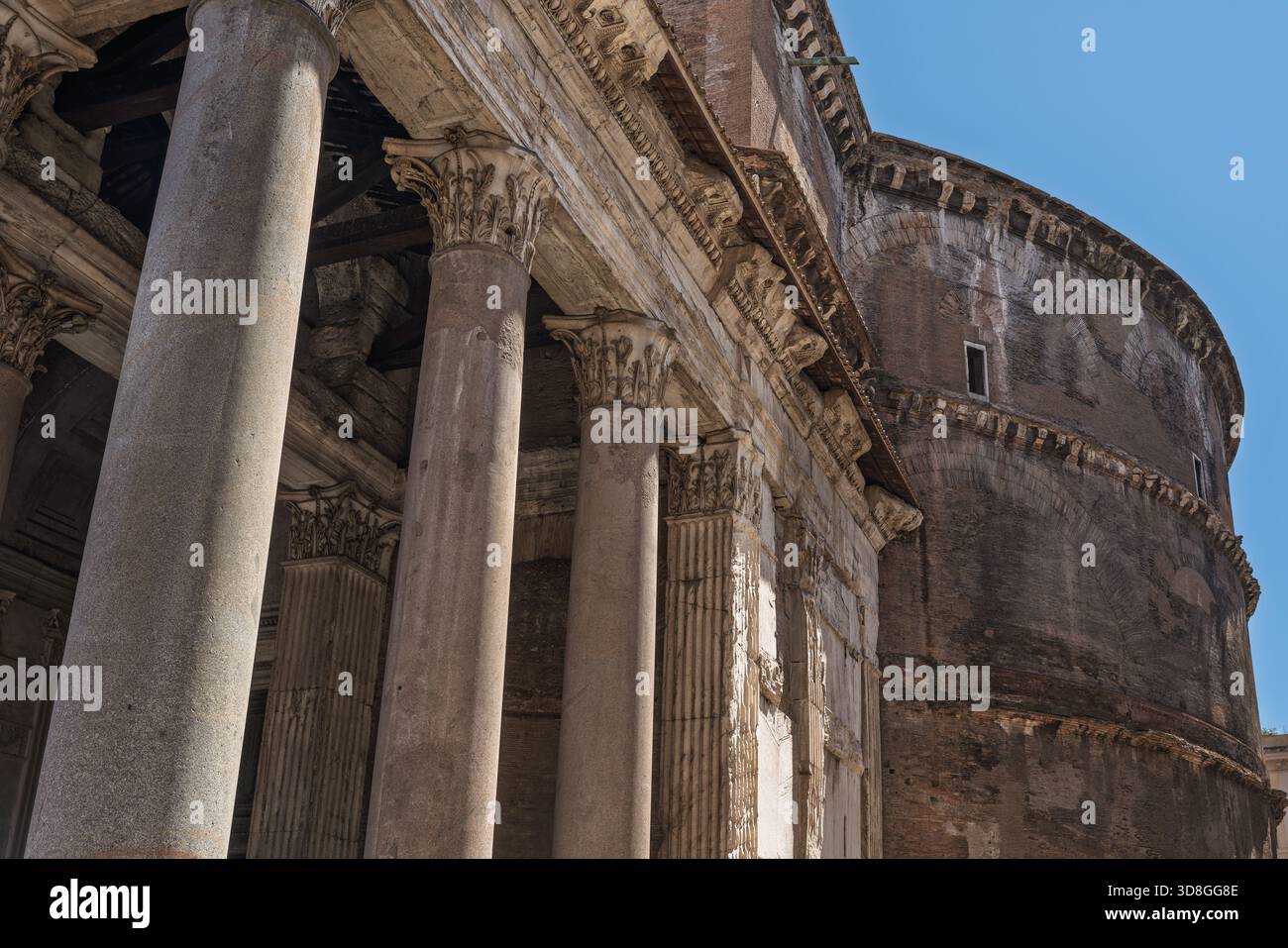 Italy - Rome - Pantheon - Exterior view curved rotunda wall columns and ...