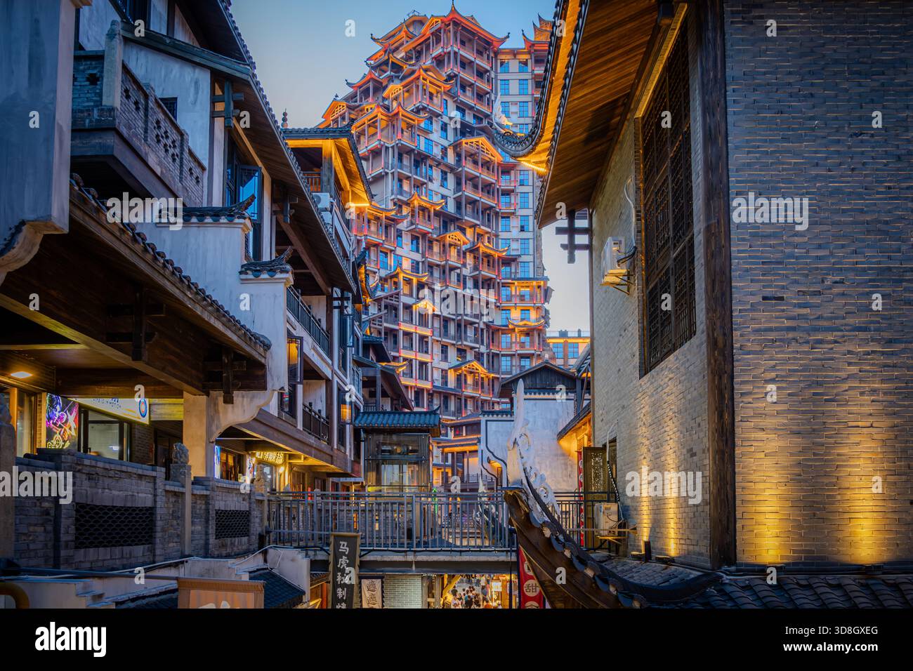 72 strange buildings hi-res stock photography and images - Alamy