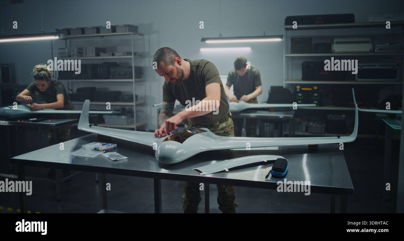 Uav Tem Synchronized Drone Production Team Simultaneously Assembling Large UAV ...