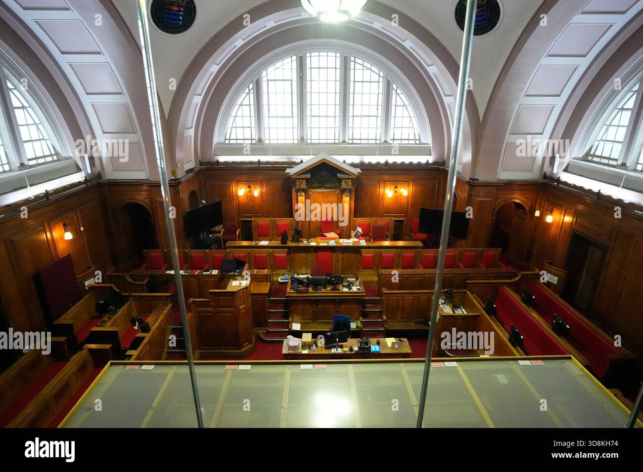 EMBARGOED TO 2200 MONDAY DECEMBER 1 A general view of Court 2 from the public gallery inside Inner London Crown Court ahead of an announcement of major reforms to the criminal justice system. Picture date: Monday December 1, 2025. Stock Photo