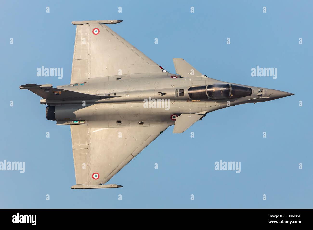 Rafale cockpit hi-res stock photography and images - Alamy