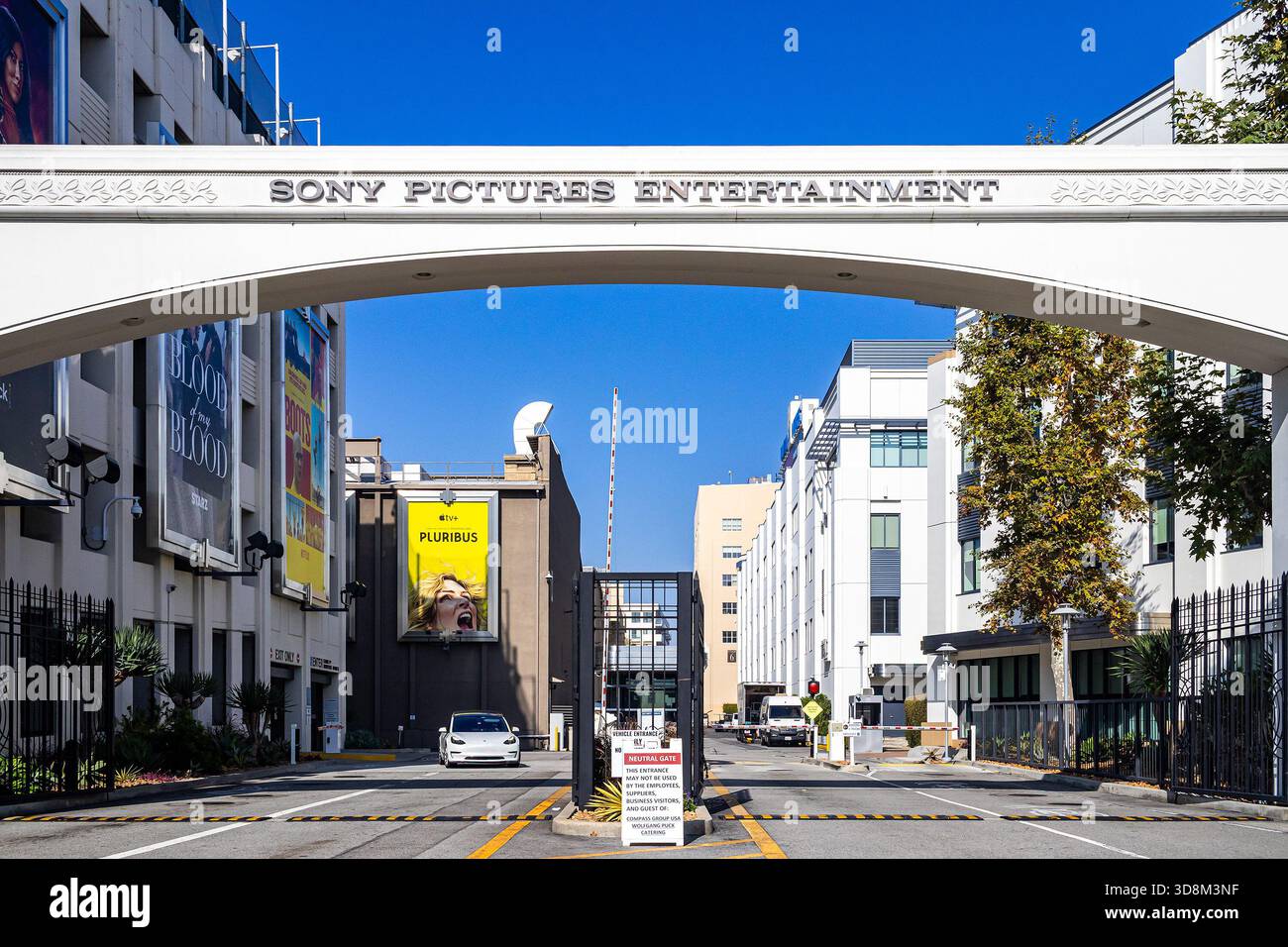 NEW- Sony Movie Studio - version 11- Audio/Video Authoring