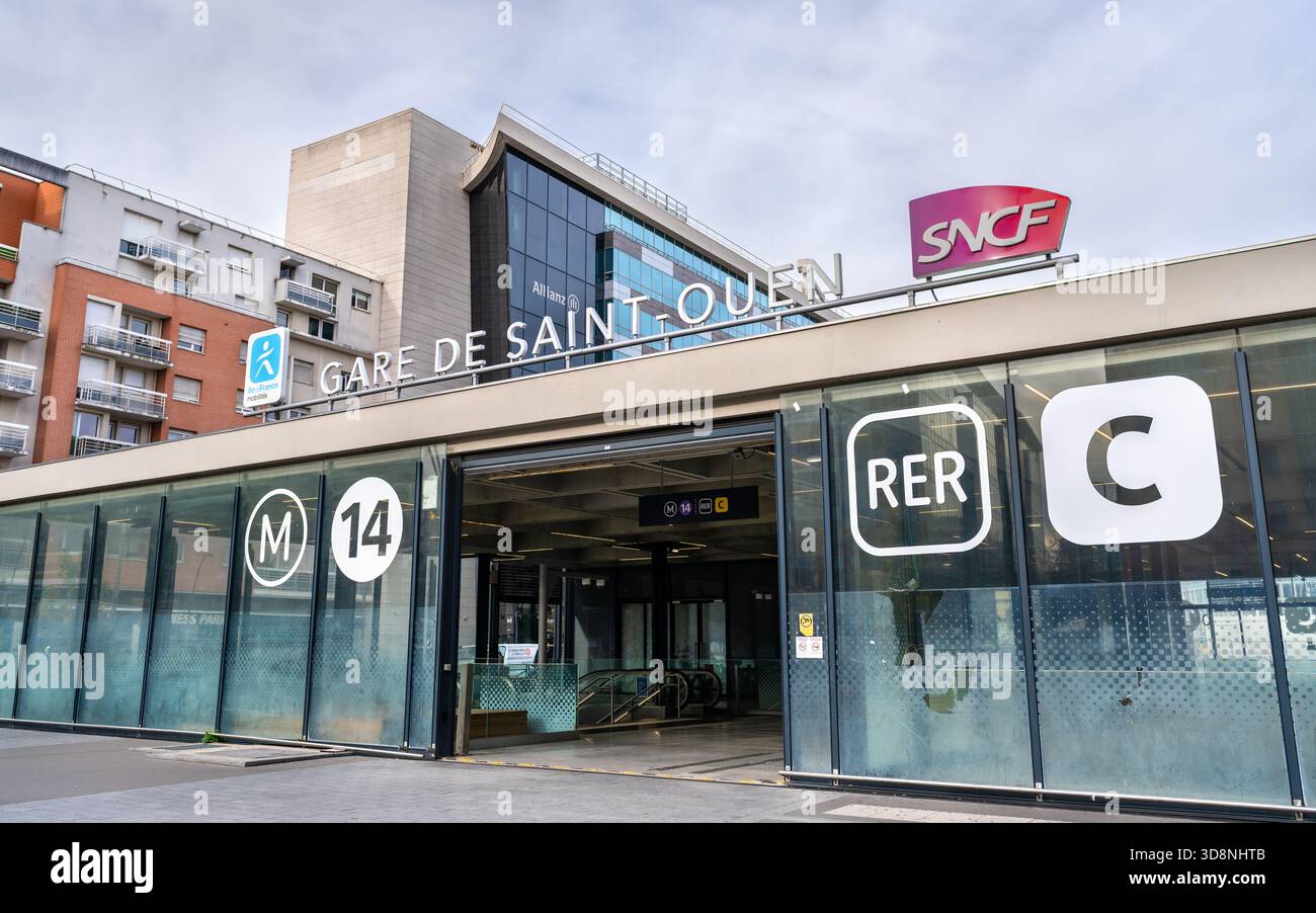 Modern Rer Rer hub hi-res stock photography and images - Alamy