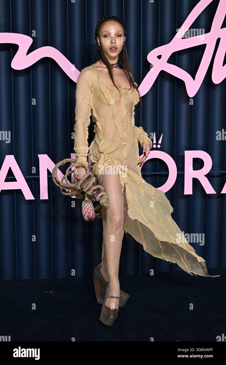 London, UK. December 1st, 2025. FKA Twigs attending The Fashion Awards ...