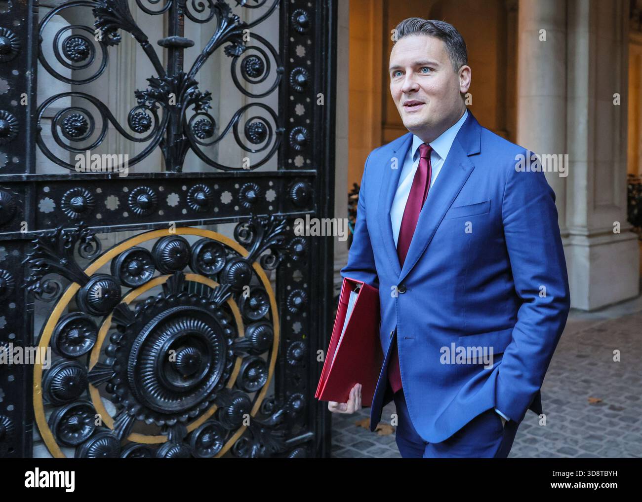 london-uk-02nd-dec-2025-wes-streeting-health-secretary-mp-ilford