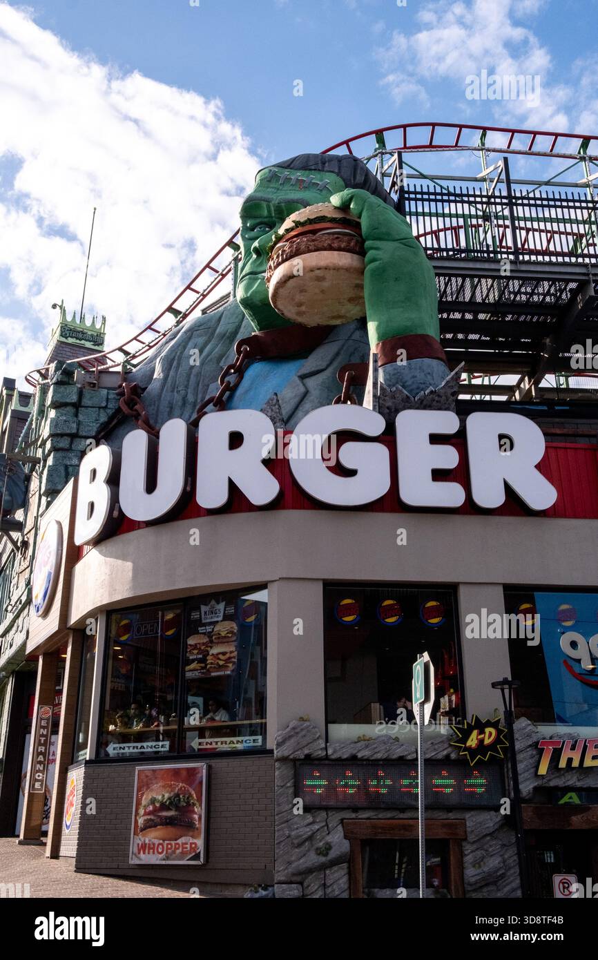 Burger king niagara falls hi-res stock photography and images - Alamy