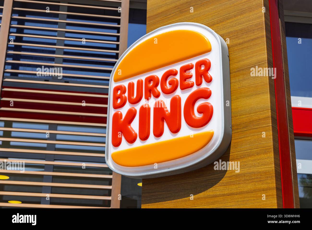 Burger king sign hi-res stock photography and images - Alamy