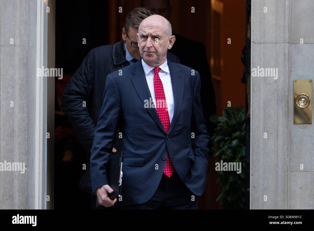 London, England, UK. 2nd Dec, 2025. JOHN HEALEY, Defence Secretary, leaves 10 Downing Street after a weekly Cabinet Meeting. (Credit Image: © Thomas Krych/ZUMA Press Wire) EDITORIAL USAGE ONLY! Not for Commercial USAGE! Stock Photo