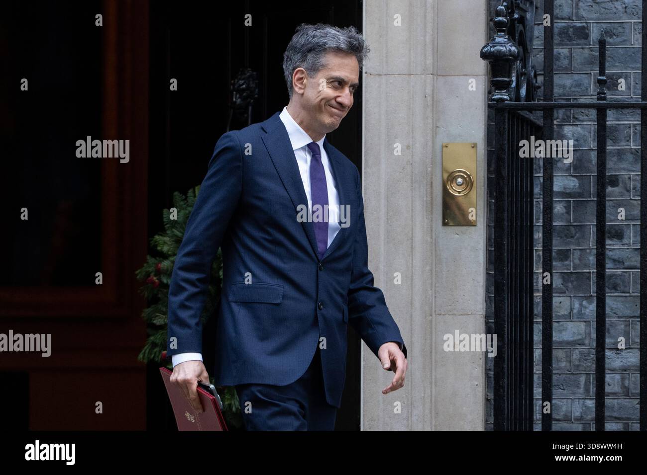 London, England, UK. 2nd Dec, 2025. Secretary of State for Energy Security and Net Zero ED MILIBAND, leaves 10 Downing Street after a weekly Cabinet Meeting. (Credit Image: © Thomas Krych/ZUMA Press Wire) EDITORIAL USAGE ONLY! Not for Commercial USAGE! Stock Photo